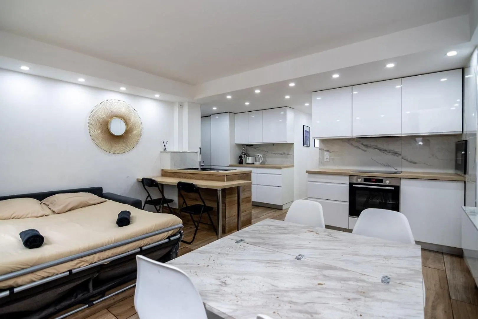 Bel Appartement - Nice Centre